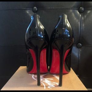 Authentic Christian Loubotins